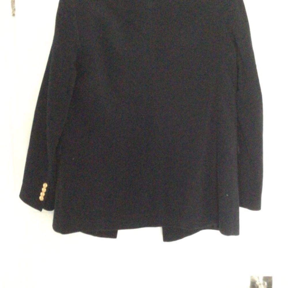 Blazer - Picture 3 of 4